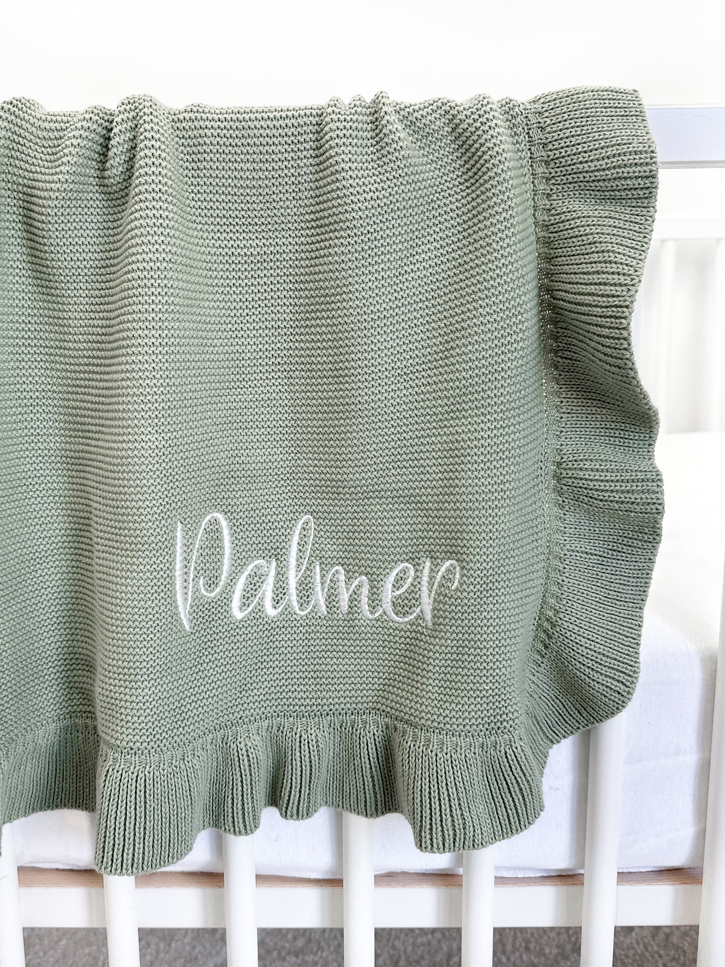 RUFFLE KNIT BLANKET - OLIVE