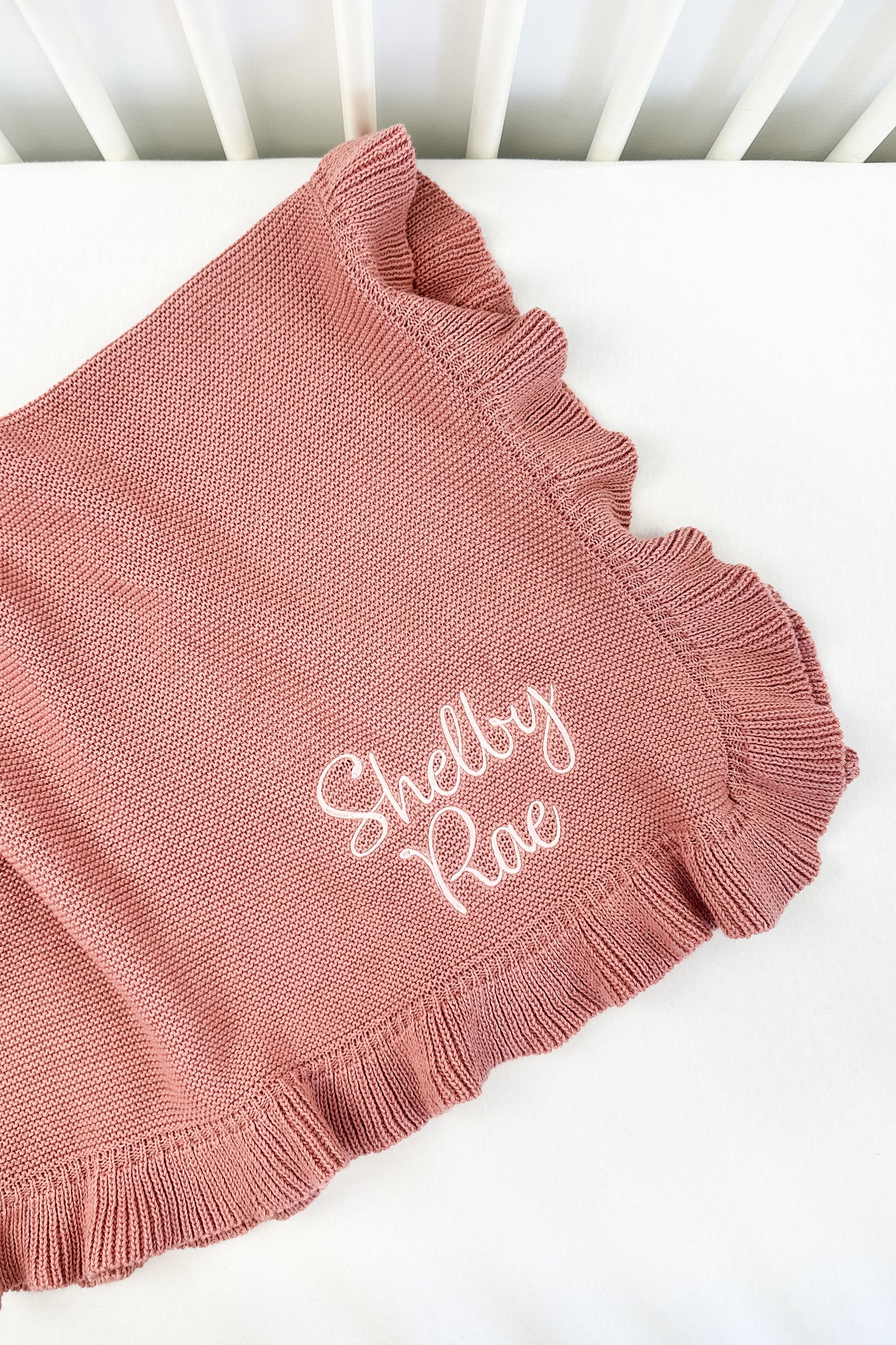 RUFFLE KNIT BLANKET - ROSE
