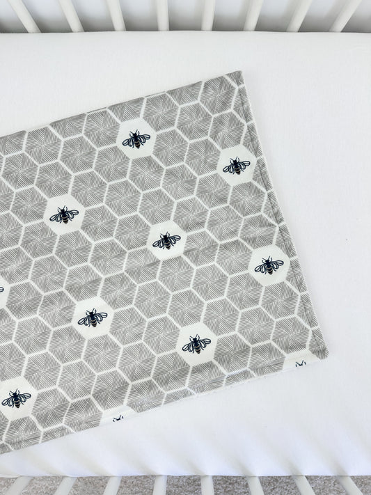 Geometric Bees - Baby Size RTS
